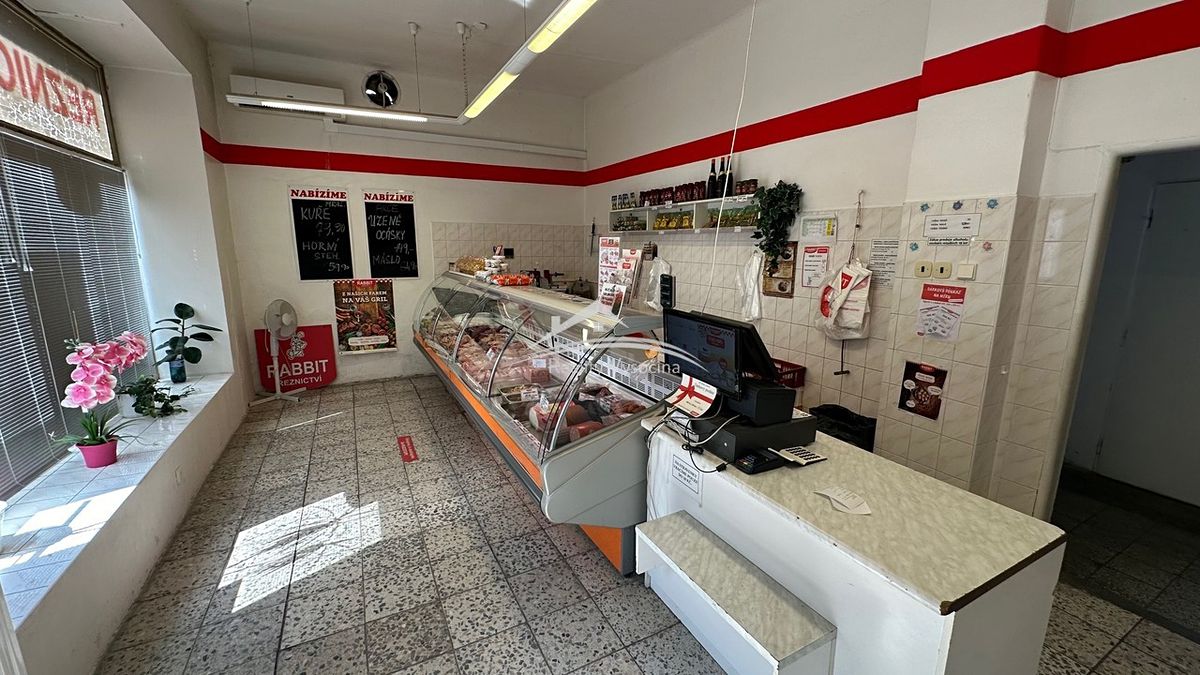 Pronájem obchodního prostoru 58 m² – fotografie 2