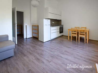 Pronájem bytu 1+kk 31 m²