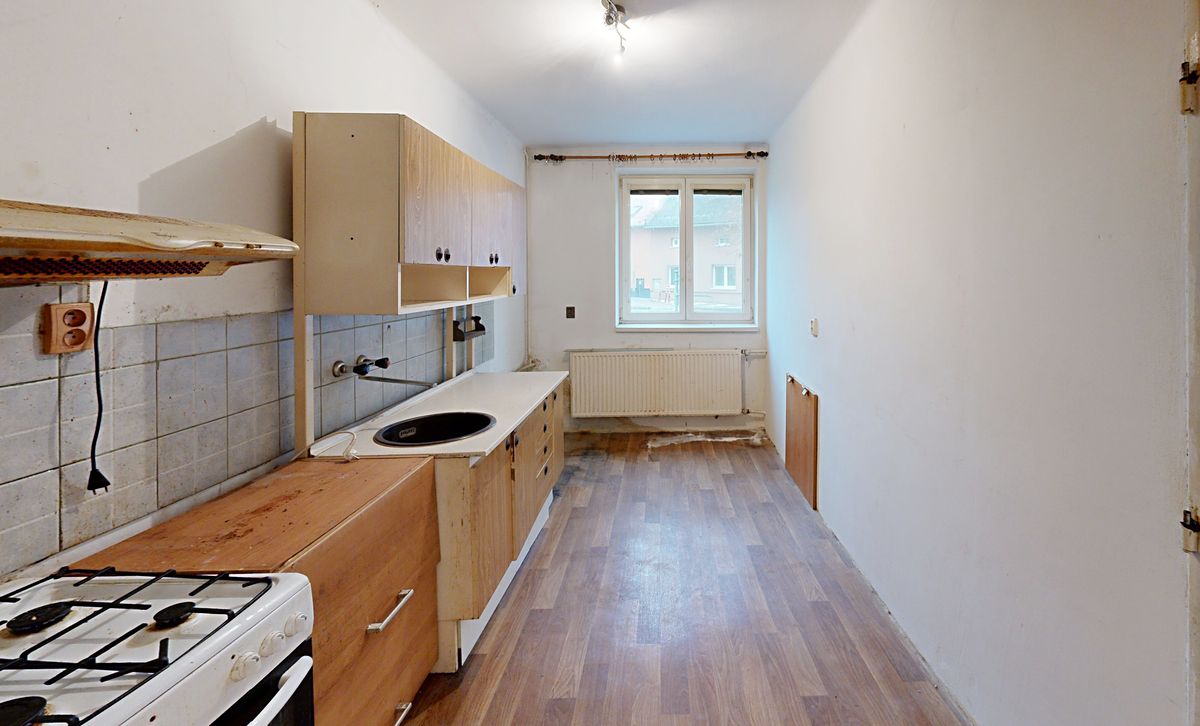 Prodej rodinného domu 167 m², pozemek 342 m² – fotografie 3