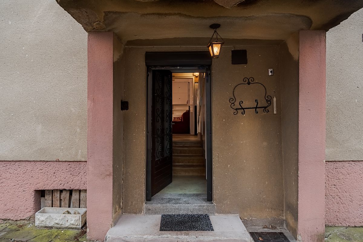 Prodej rodinného domu 190 m², pozemek 757 m² – fotografie 4