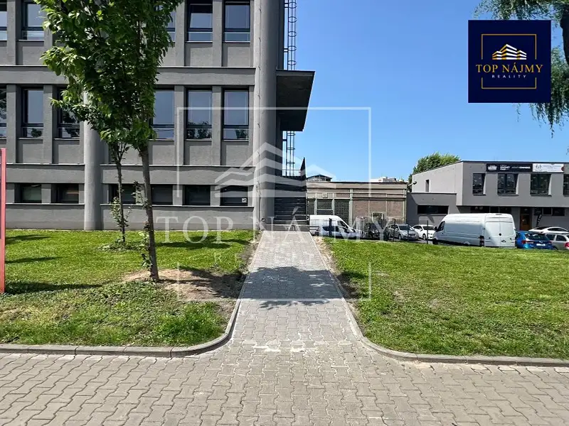 Pronájem ordinace 146 m², Ostrava – náhled fotky 1