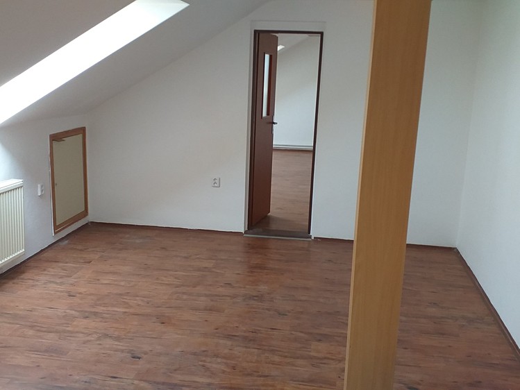 Gewerbefläche zur Miete, 300 m² (3 von 12)