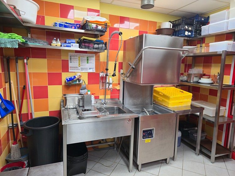 Gewerbefläche zum Kauf, 127 m² (18 von 42)