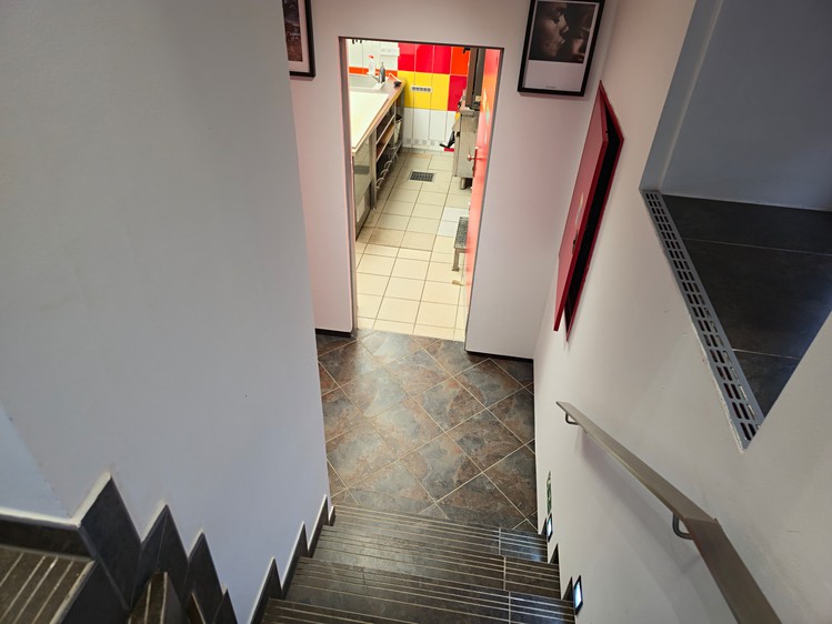 Gewerbefläche zum Kauf, 127 m² (27 von 42)