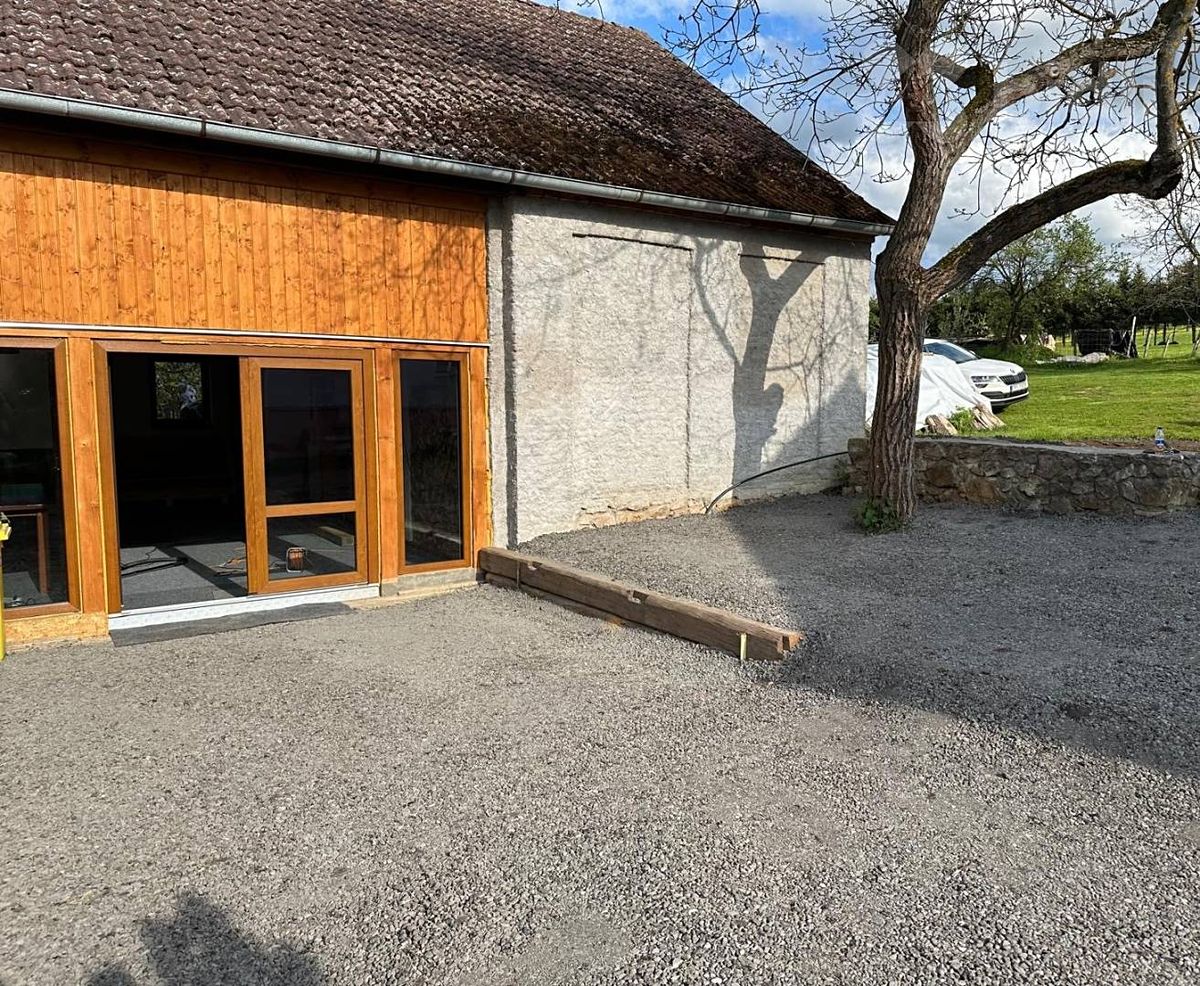 Prodej zemědělské usedlosti 110 m², pozemek 132 m², Sebečice – fotka 1 z 3