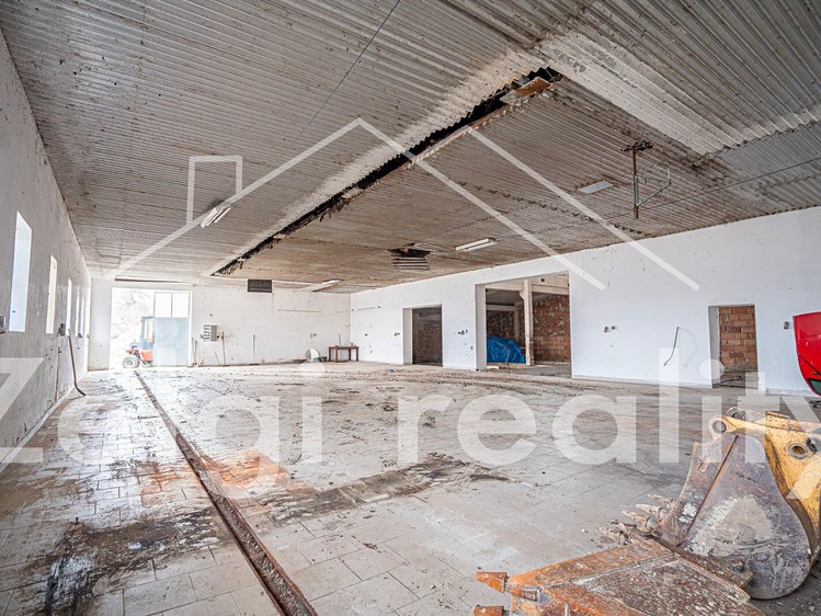 Комерційне приміщення в оренду, 550 м² (13 з 16)