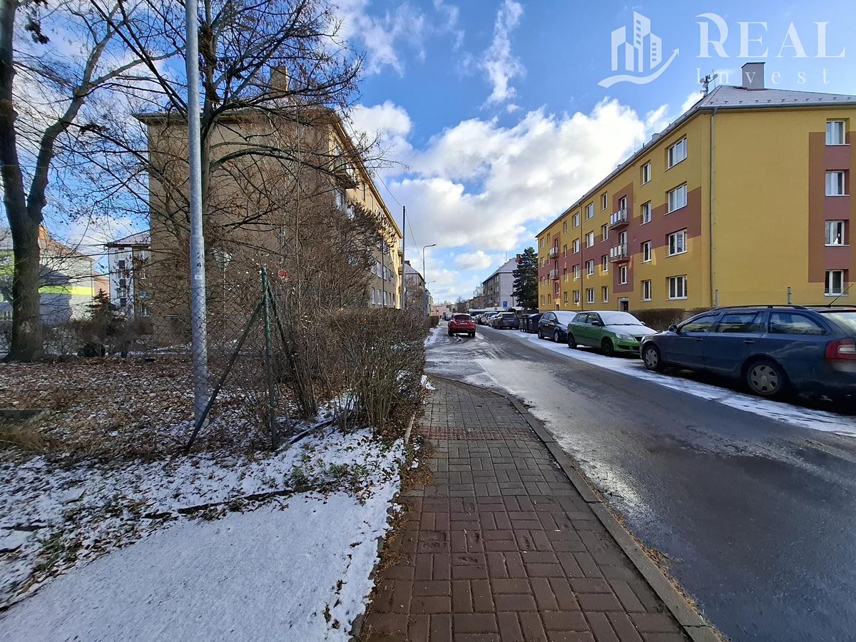 Pronájem garáže 16 m² – fotografie 2