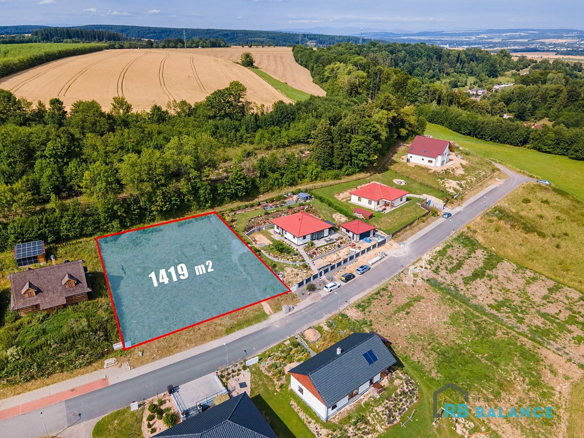 Prodej stavebního pozemku 1419 m²