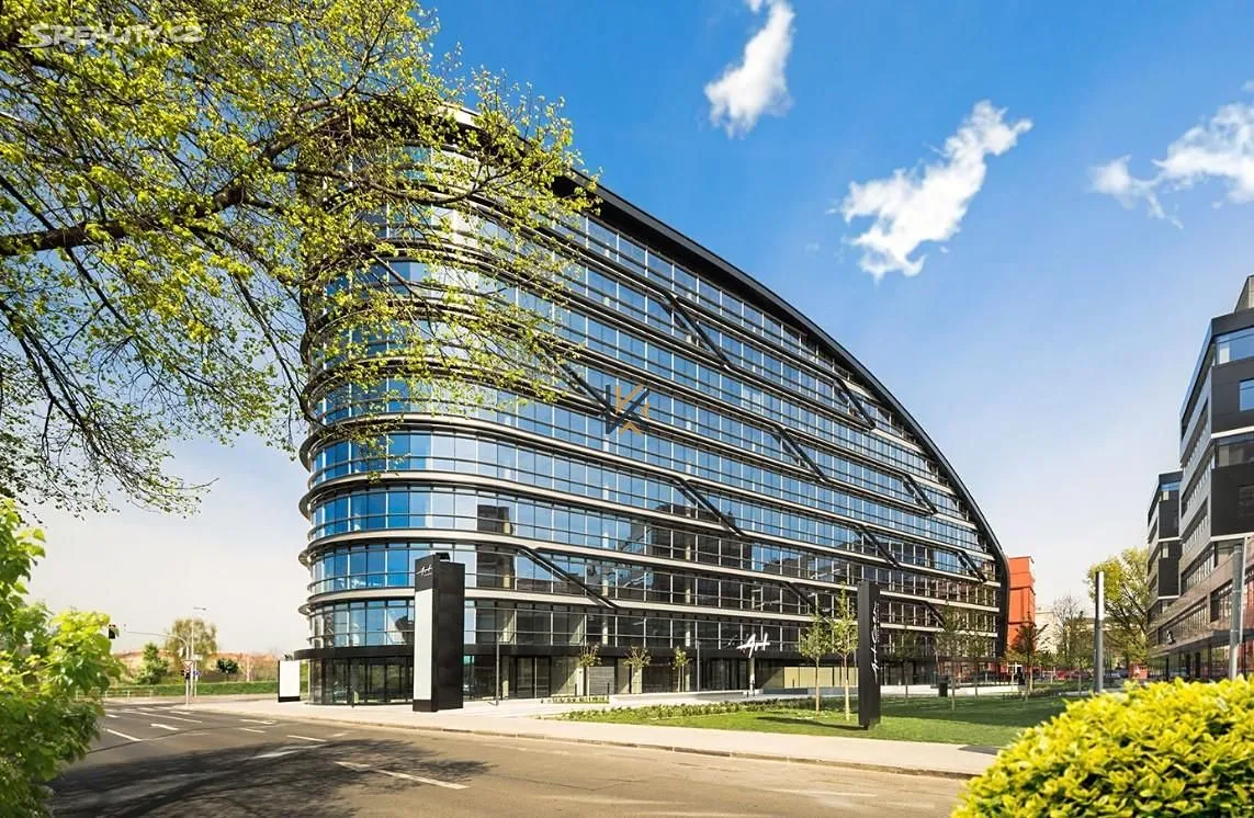 Pronájem kanceláře 755 m², Praha