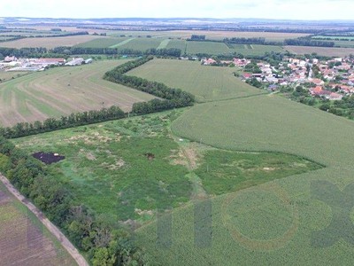 Prodej pozemku, 28 136 m² (2 z 10)