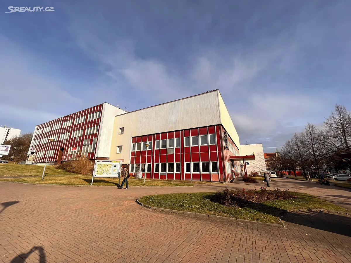 Pronájem kanceláře 70 m², náměstí Míru