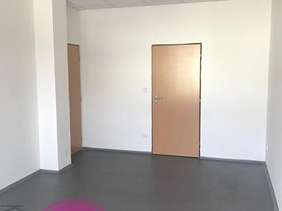 Комерційне приміщення в оренду, 50 м² (3 з 9)