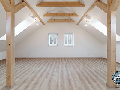 Prodej bytu 2+kk 65 m²