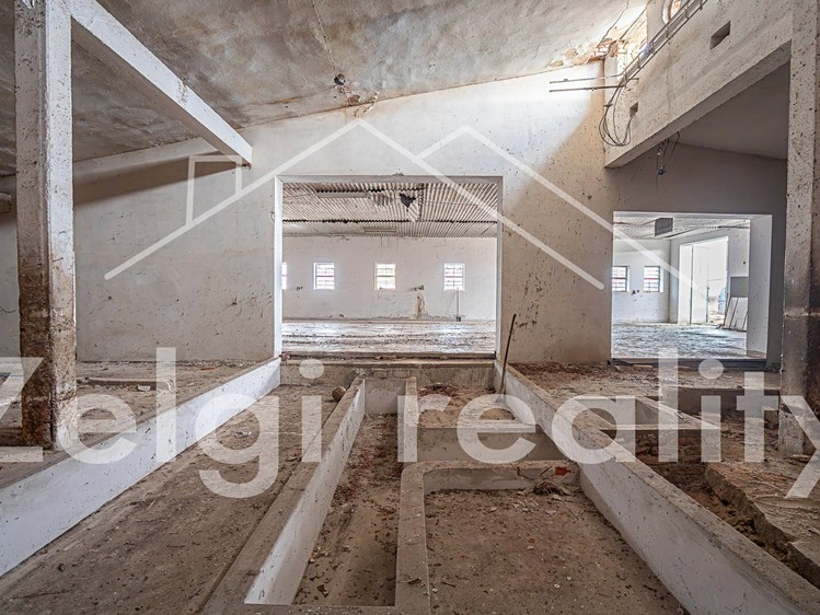 Комерційне приміщення в оренду, 550 м² (8 з 16)