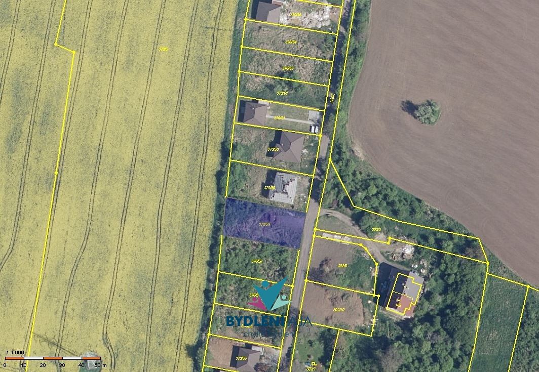 Prodej stavebního pozemku 826 m²