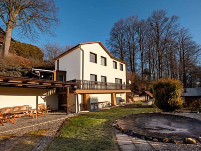 Prodej  rodinného domu 130 m², pozemek 1 723 m²