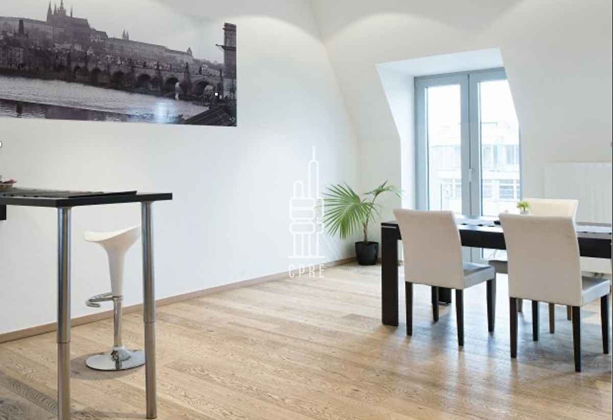 Pronájem kanceláře 134 m² – fotografie 4