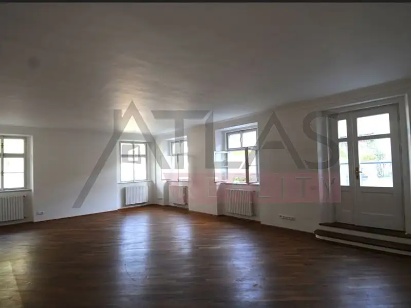 Pronájem bytu 4+1 178 m², Praha – náhled fotky 3
