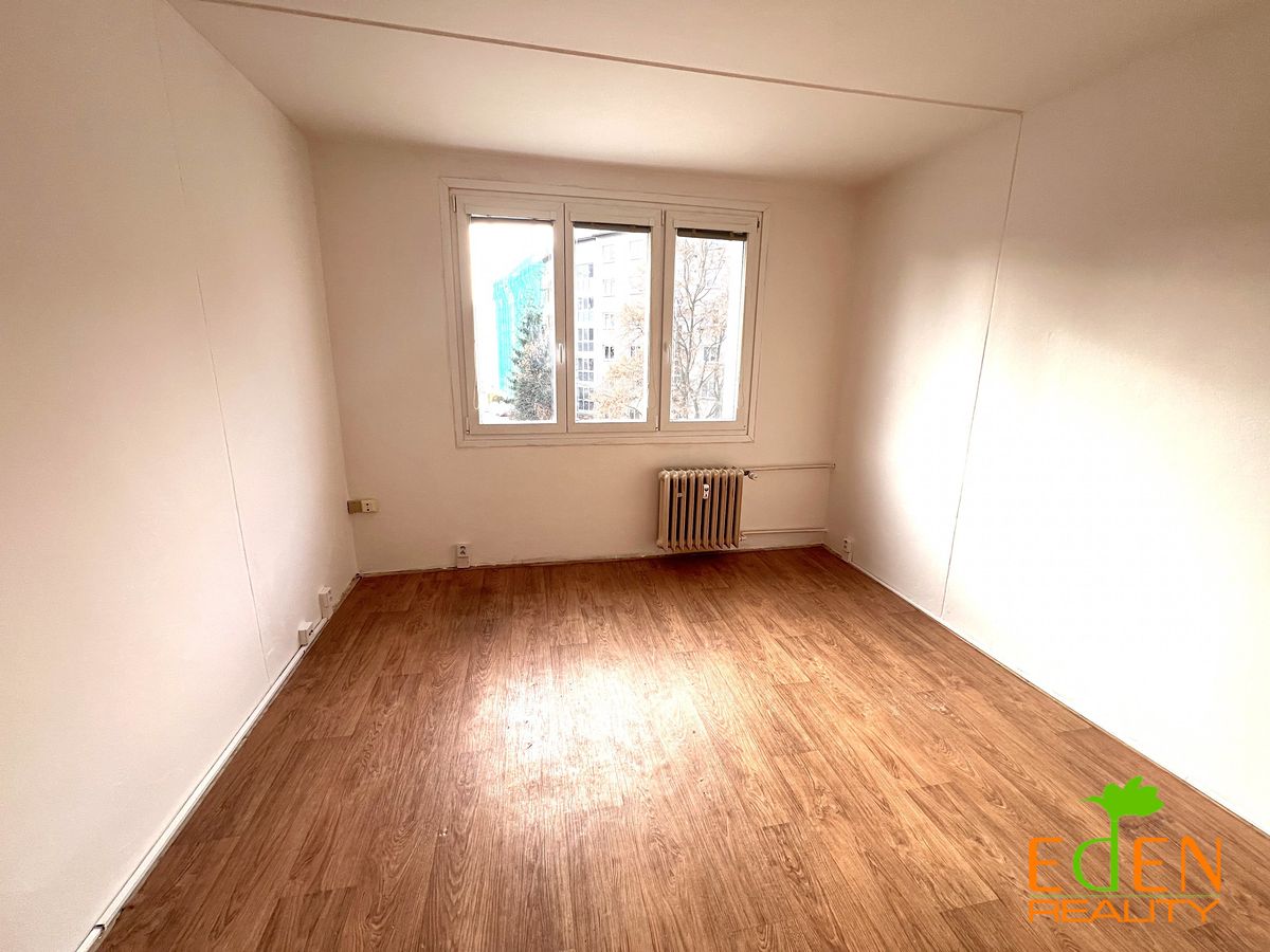 Pronájem bytu 1+kk 20 m² – fotografie 3