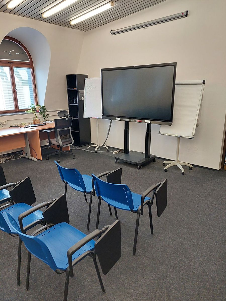 Pronájem kanceláře 212 m² – fotografie 5