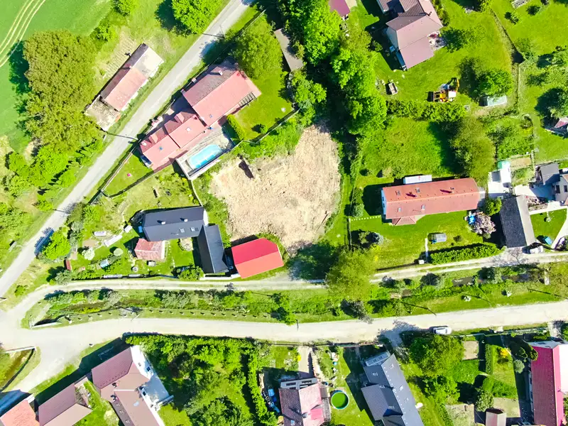 Prodej stavebního pozemku 899 m², Podmoky – náhled fotky 2