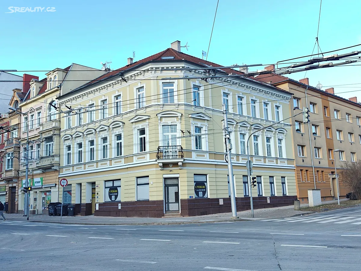 Pronájem obchodního prostoru 57 m², Teplice