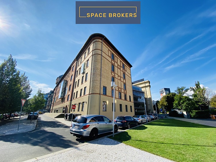 Комерційне приміщення в оренду, 564 м² (17 з 21)