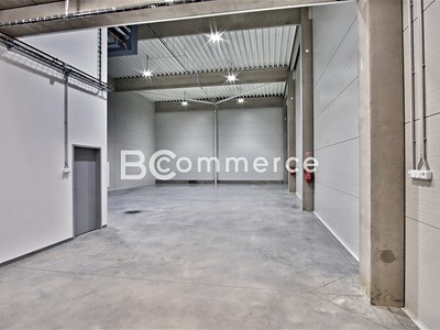 Pronájem skladového prostoru 340 m² — photo 4
