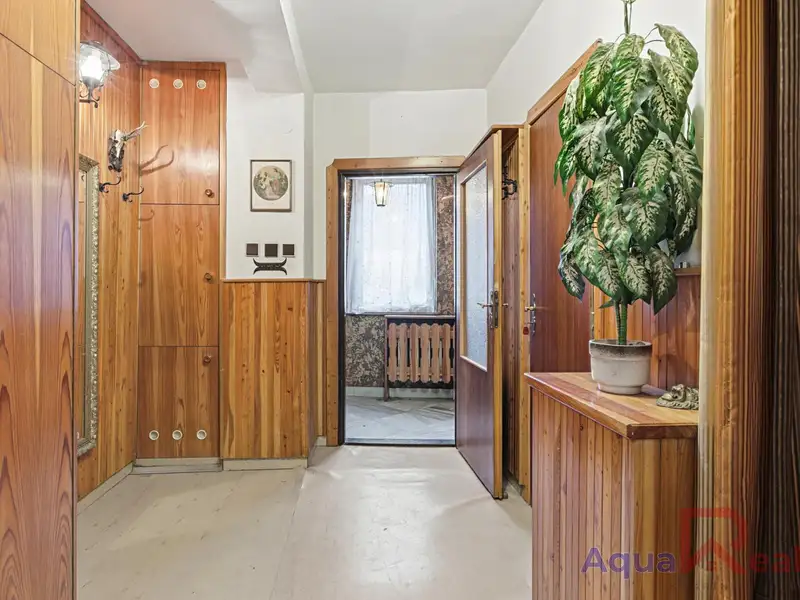 Prodej vícegeneračního domu 290 m², pozemek 1076 m², Karlovy Vary – náhled fotky 3