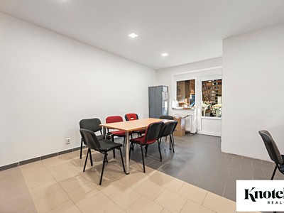 Prodej kanceláře 479 m²