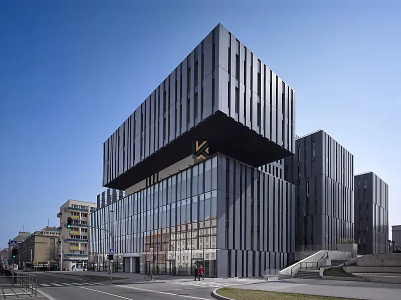 Pronájem kanceláře 35 m², Praha – náhled fotky 1