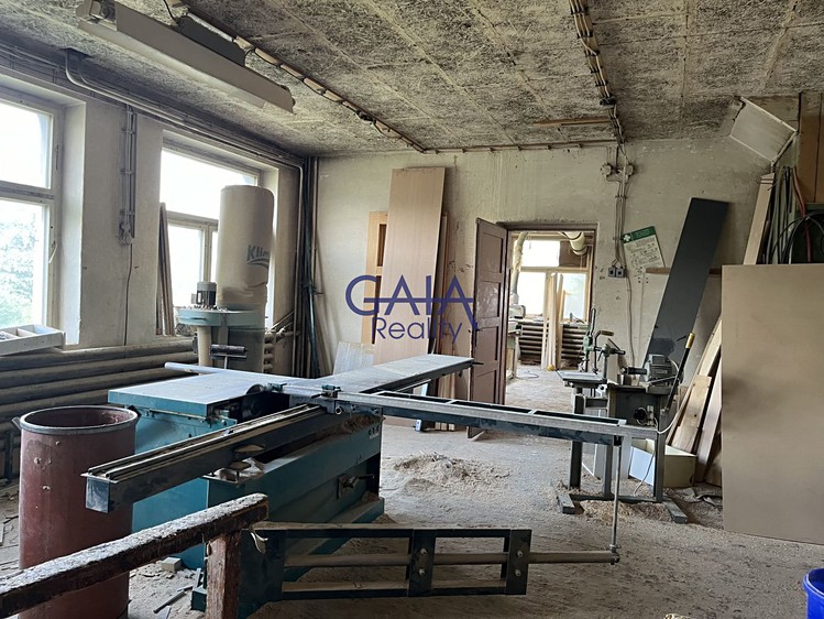 Комерційне приміщення на продаж, 645 м² (3 з 28)