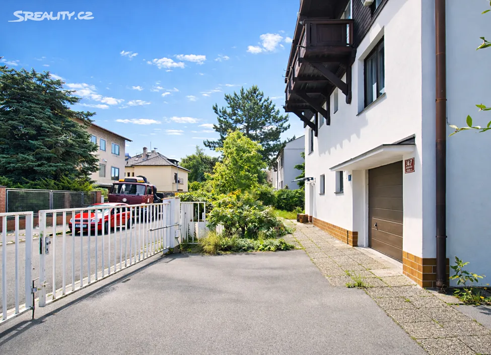 Prodej vily 353 m², pozemek 744 m² – pohled 6