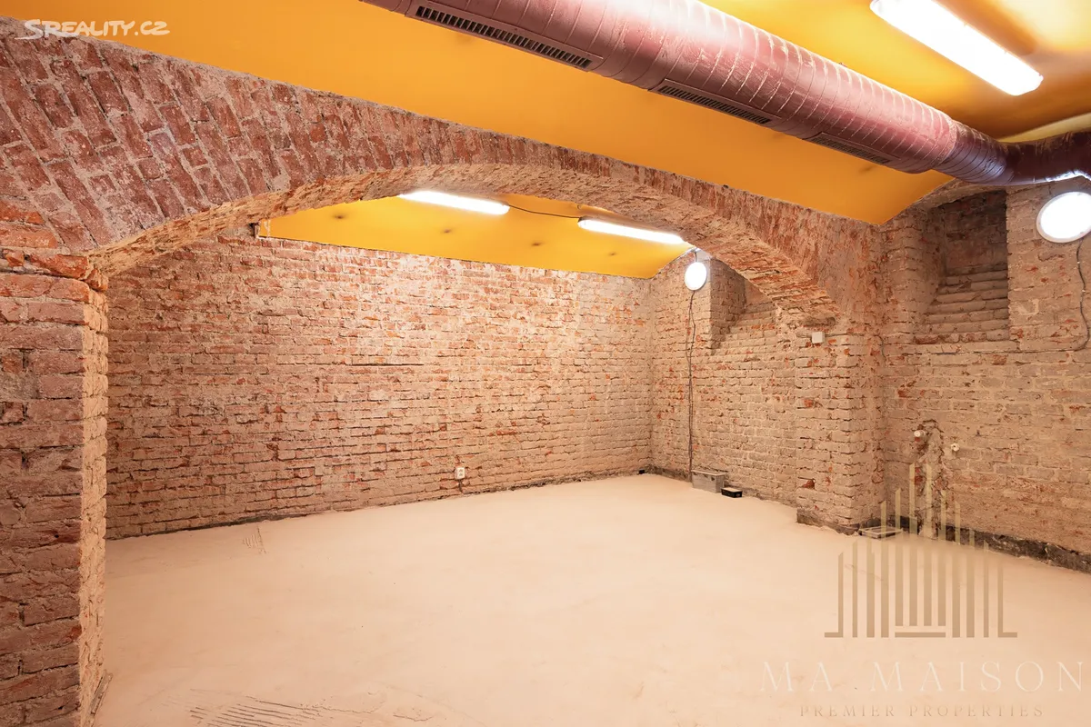 Pronájem komerční nemovitosti 105 m², Praha