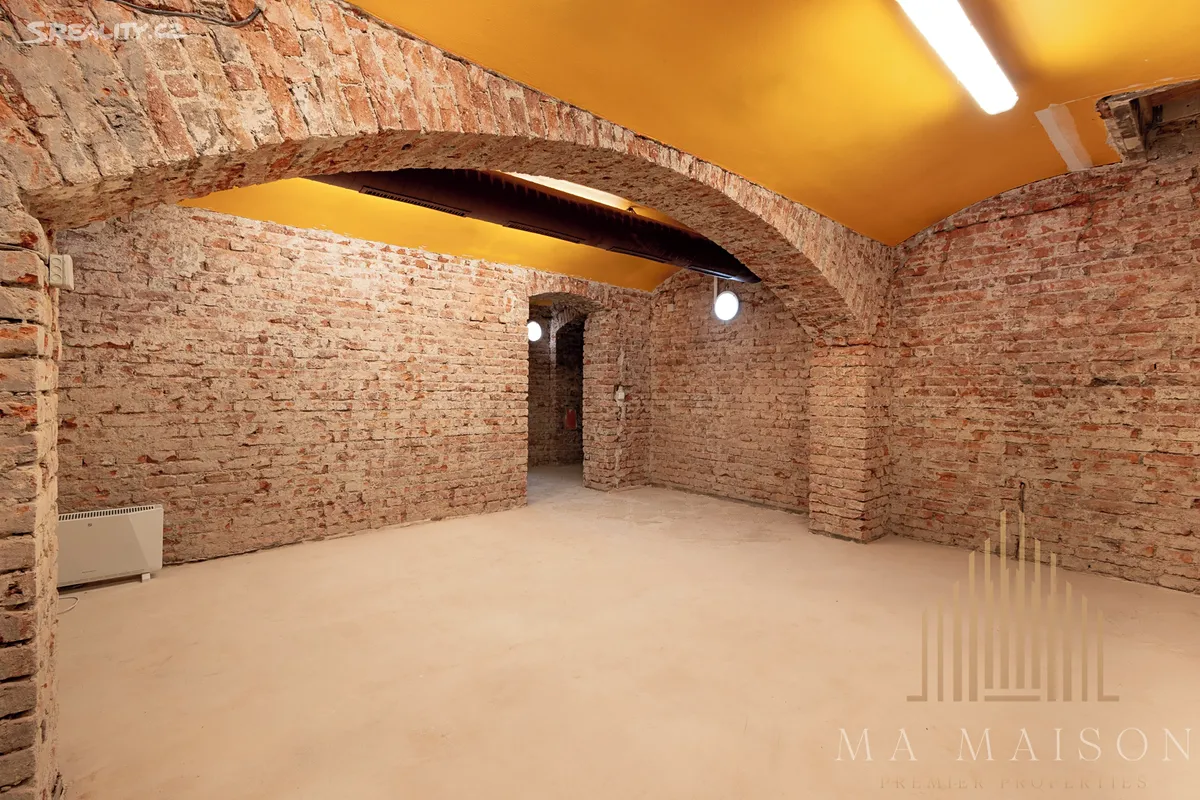 Pronájem komerční nemovitosti 105 m² – pohled 2