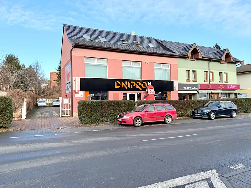 Prodej kanceláře 265 m², Praha – náhled fotky 1