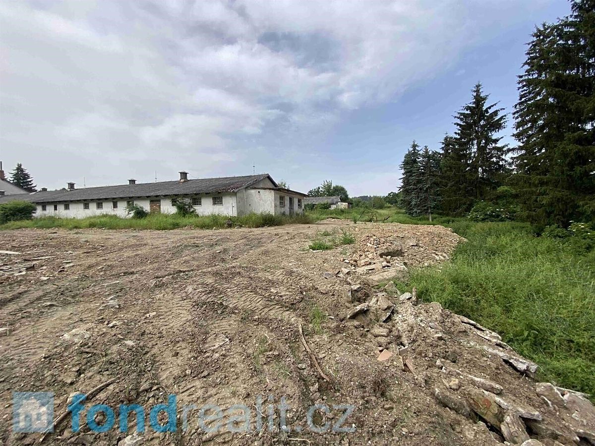Prodej pozemku 5491 m² – fotografie 3