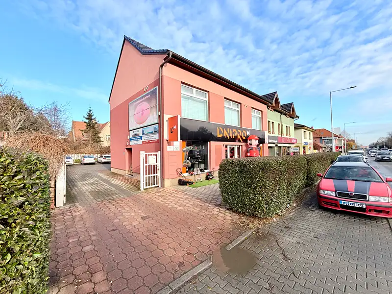 Prodej kanceláře 265 m², Praha – náhled fotky 2