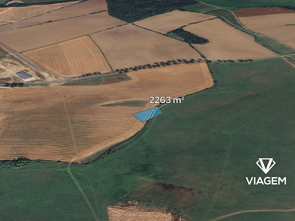 Prodej podílu 1/6 pole 377 m²