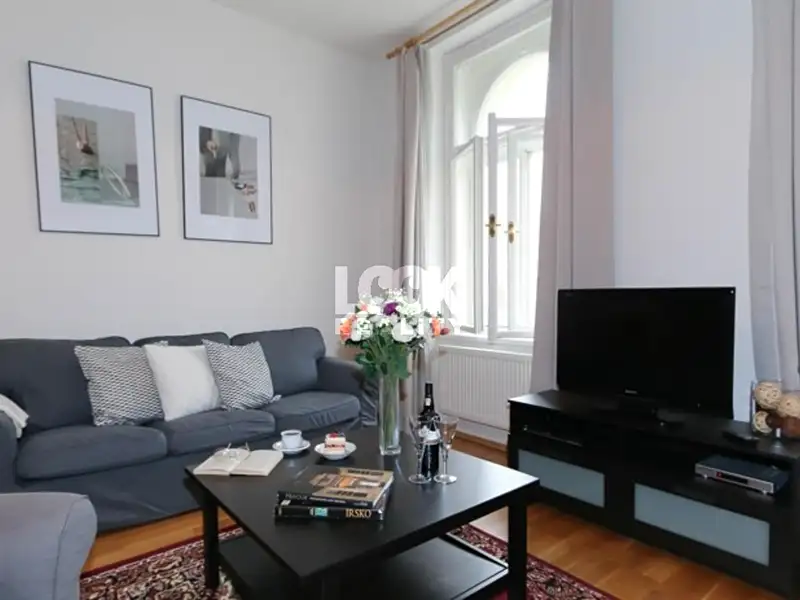 Pronájem bytu 3+kk 85 m², Praha – náhled fotky 2