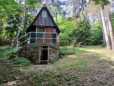 Prodej  chaty 32 m², pozemek 1 244 m²