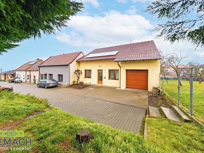 Prodej rodinného domu 244 m², pozemek 354 m²