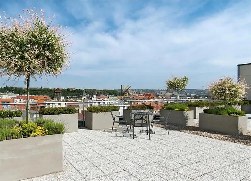 Pronájem kanceláře 1722 m², Praha – náhled fotky 3