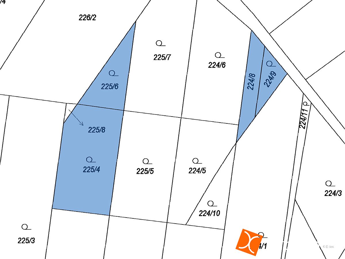 Prodej stavebního pozemku 826 m² – fotografie 2
