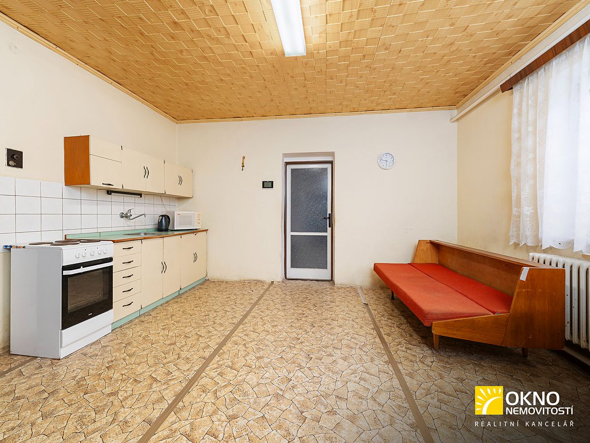 Prodej rodinného domu 213 m², pozemek 3189 m² – fotografie 5