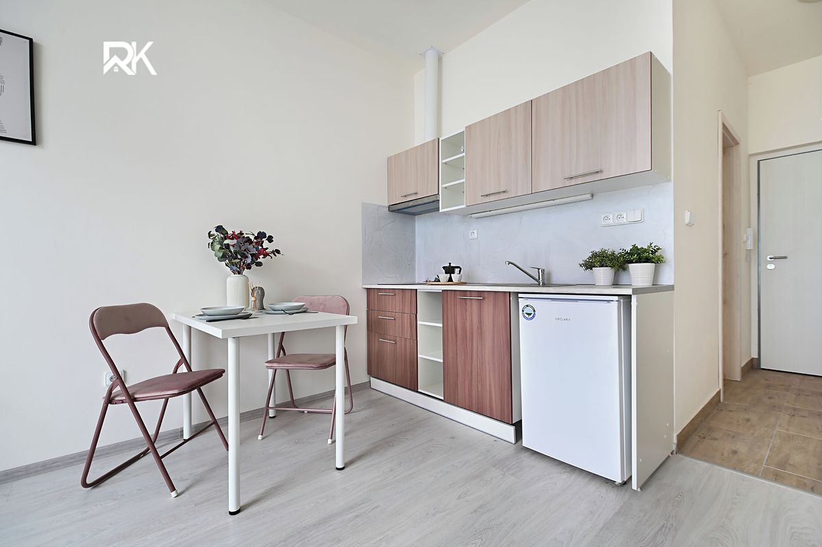 Prodej bytu 1+kk 22 m² – fotografie 4