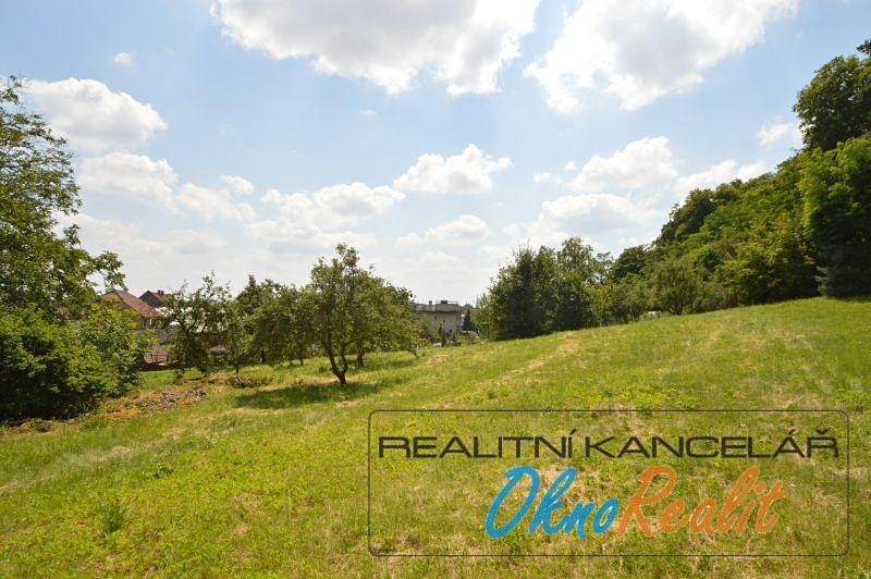 Prodej stavebního pozemku 1483 m²