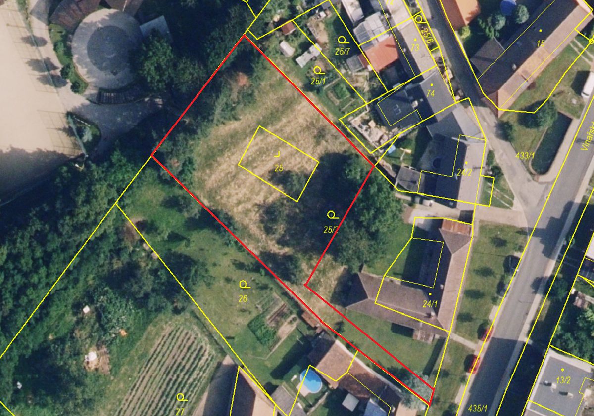 Prodej stavebního pozemku 1483 m² – fotografie 2