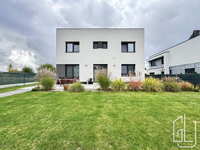 Prodej rodinného domu 260 m², pozemek 620 m²