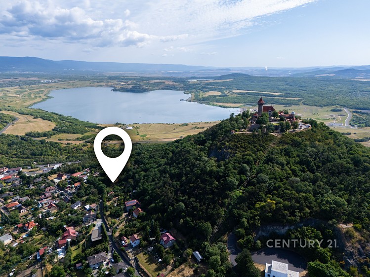 Grundstück zum Kauf, 1.892 m² (1 von 15)